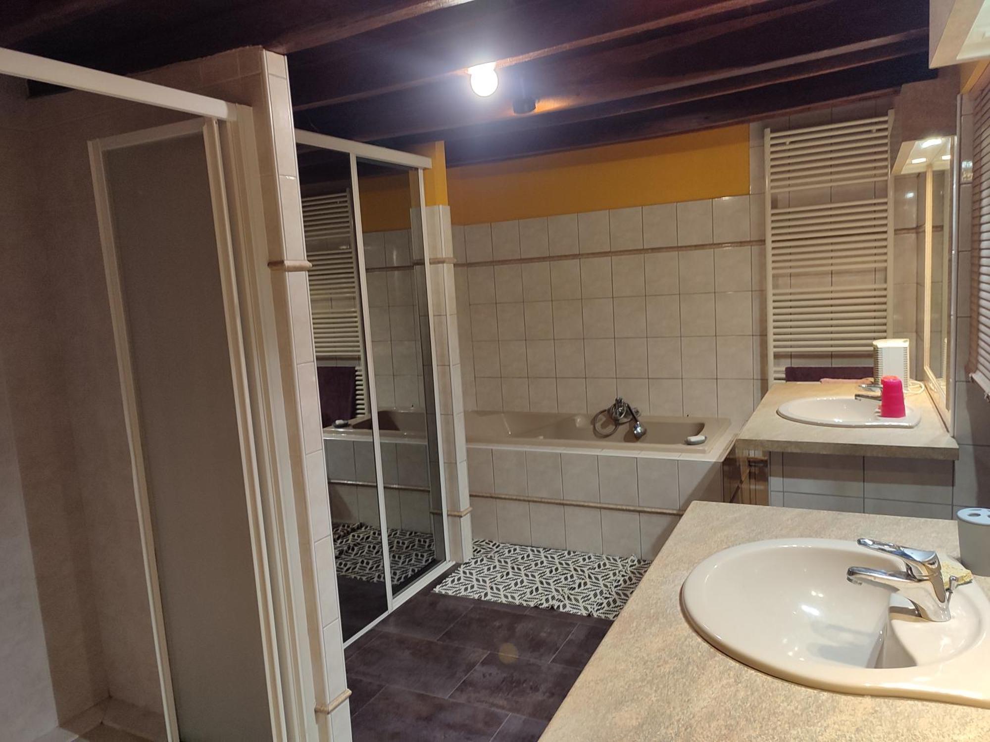 Maison De Caractere Le Rouchassier Saint-Laurent-du-Cros Bagian luar foto