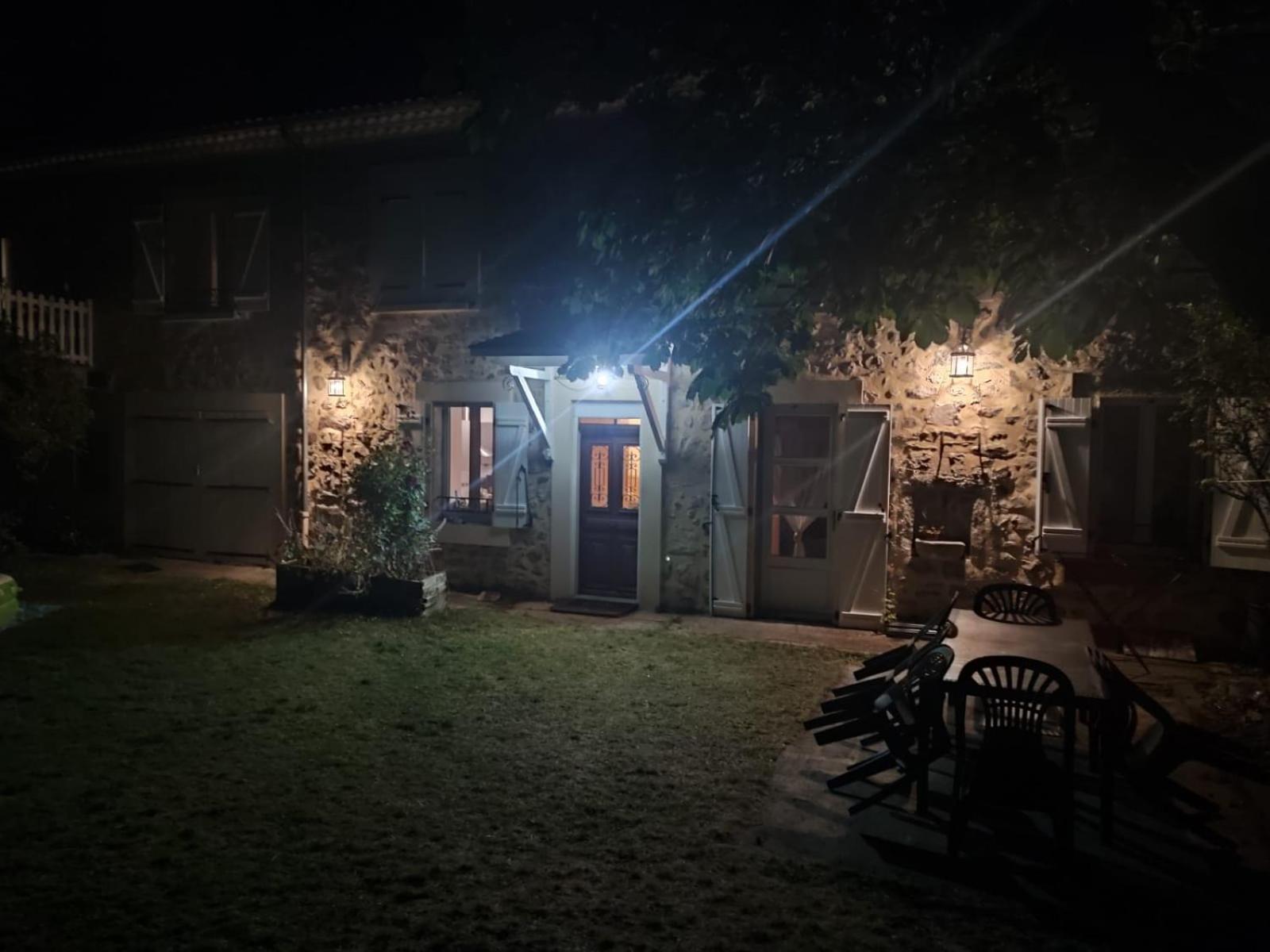 Maison De Caractere Le Rouchassier Saint-Laurent-du-Cros Bagian luar foto